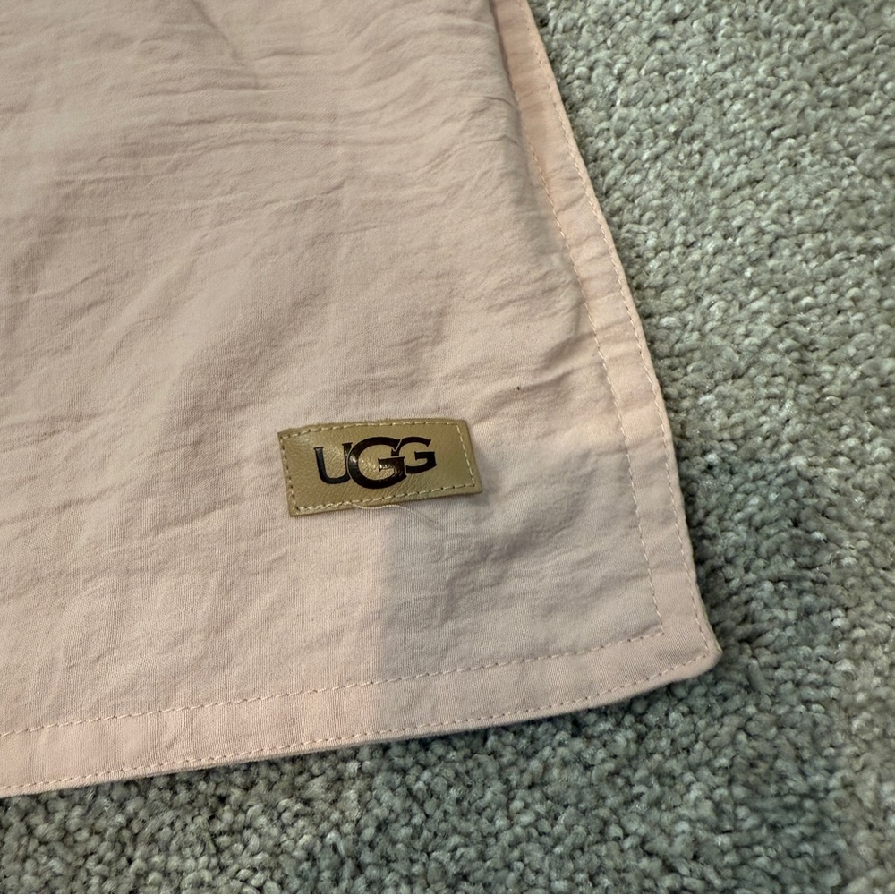 UGG Lightweight Pillow Sham Light Pink Standard Case, Soft Polyester